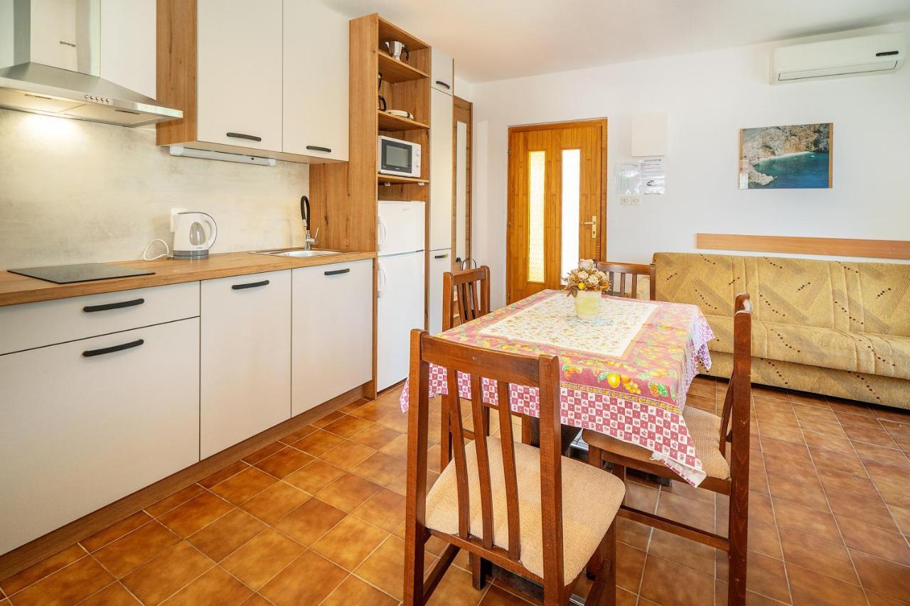 Apartmani Ana Juranic Jurandvor Buitenkant foto