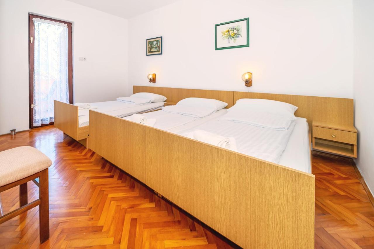 Apartmani Ana Juranic Jurandvor Buitenkant foto